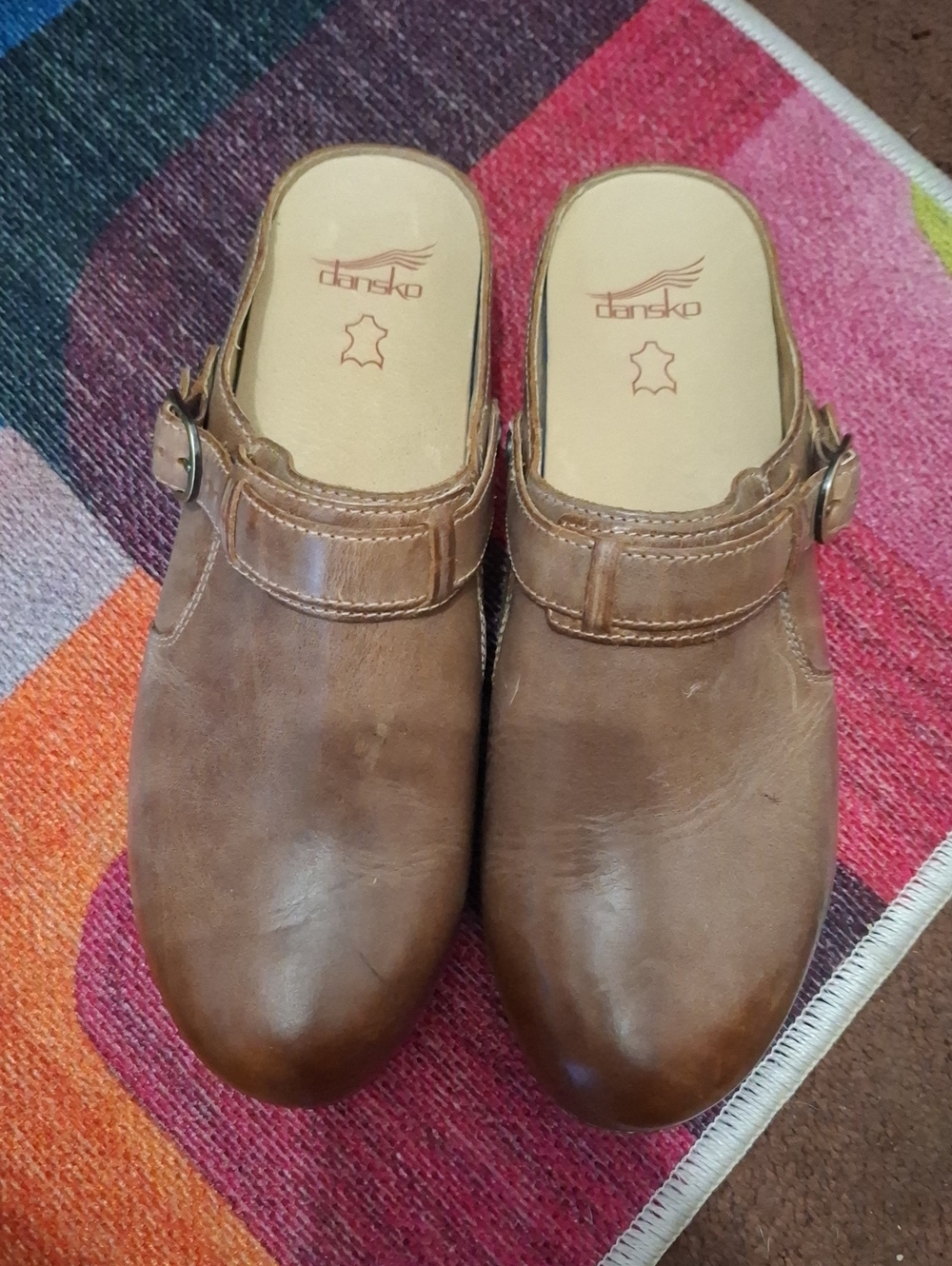 Dansko Millie Brown Oiled Leather Convertable Clogs with Buckle. Sz 41